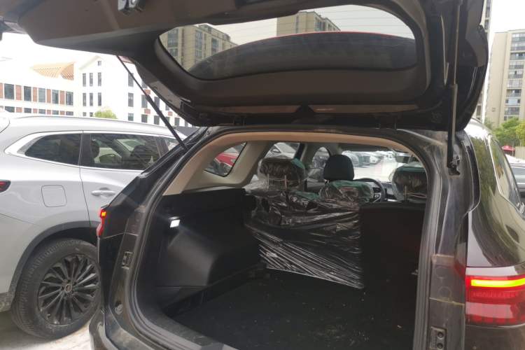 Used Haval H6 2022 3rd Generation 1.5T Automatic Two-Wheel Drive Pro Trunk