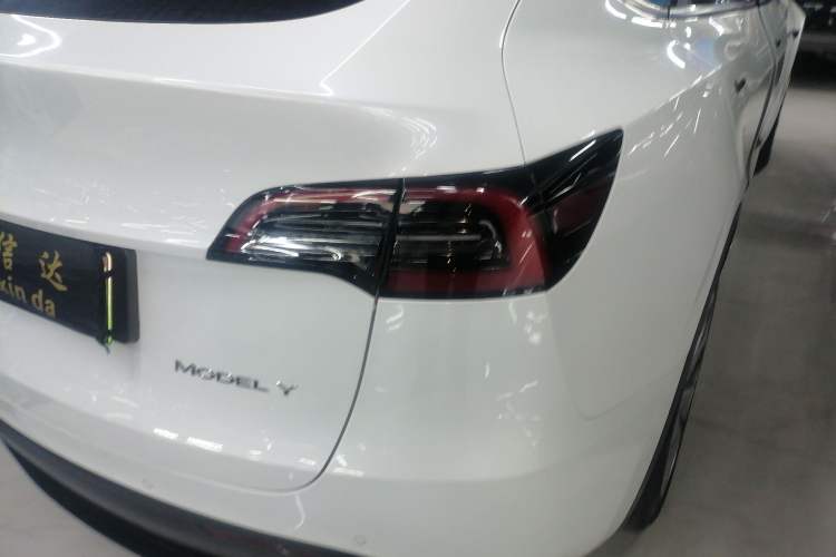 Used Tesla Model Y 2021 Revised Version 2 Long-Range All-Wheel-Drive Edition
