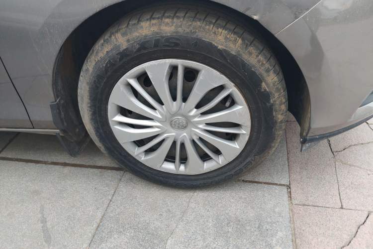 Used Buick Excelle 2018 15N Manual Elite Version
