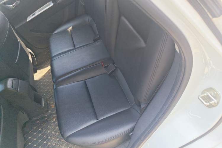 Used Dongfeng Aeolus AX3 2016 1.5L Manual ZhiKu Model
