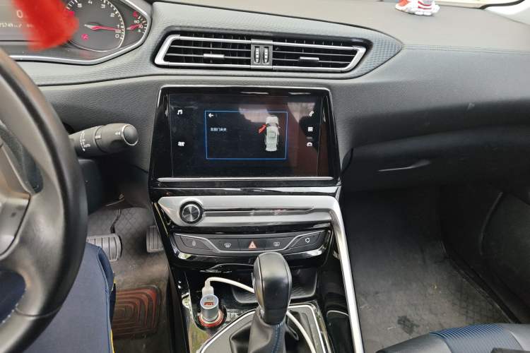 Used Peugeot 308 2018 350THP Automatic Prestige Edition Audio And AC Panel