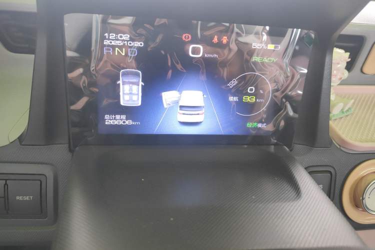 Used Wuling Hongguang MINIEV 2022 Macaron Premium Model – Lithium Iron Phosphate