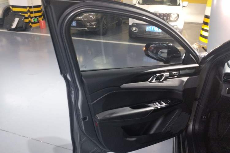 Used Lynk & Co 03 2022 2.0TD DCT JingPro
