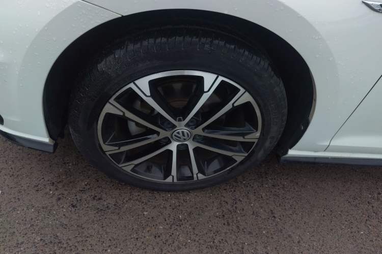 Used Volkswagen Golf 2018 280TSI Automatic R-Line Model