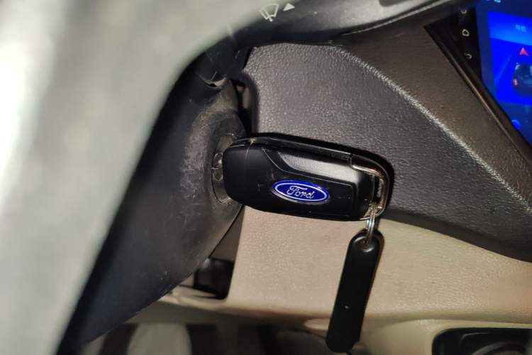 Used Ford Escort 2015 1.5L Manual Comfort Model