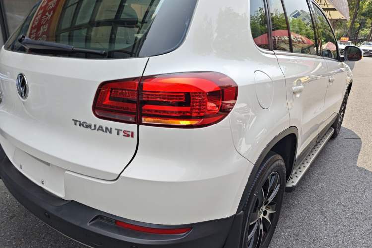 Used Volkswagen Tiguan 2015 1.8TSI Automatic Two-Wheel Drive Luxury Model