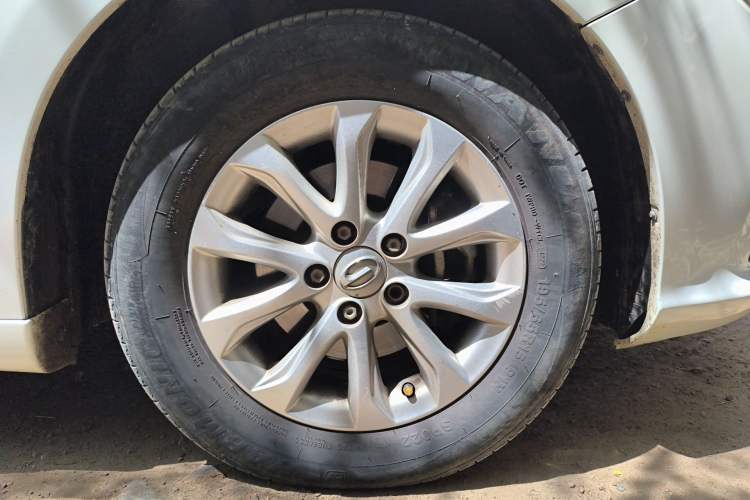 Used GAC Trumpchi GA3S Vision 2014 1.6L Manual Elite Edition
