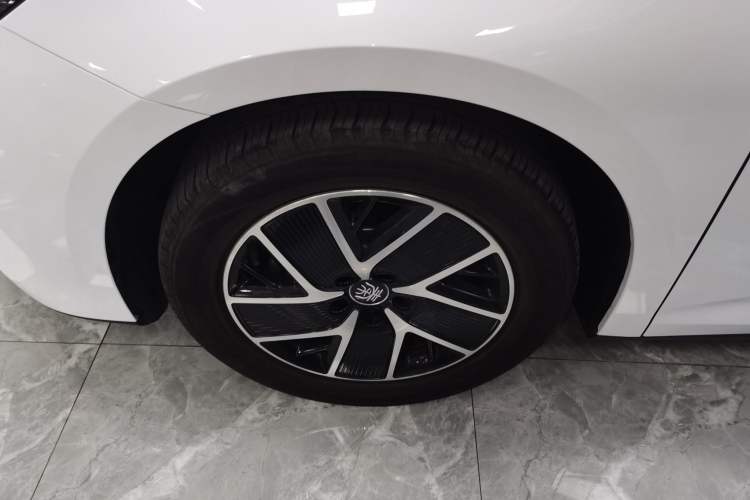 Used BYD Qin L 2024 DM-i 120KM Beyond Model
