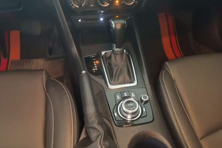 Used Mazda Mazda 3 Axela 2014 Sedan 1.5L Automatic Comfort Model