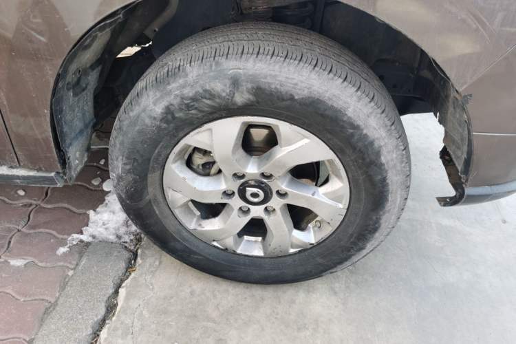 Used Great Wall Poer 2021 2.0T Commercial Version Manual Diesel 4x4 Elite Long-Box GW4D20M Right Front Wheel Hub