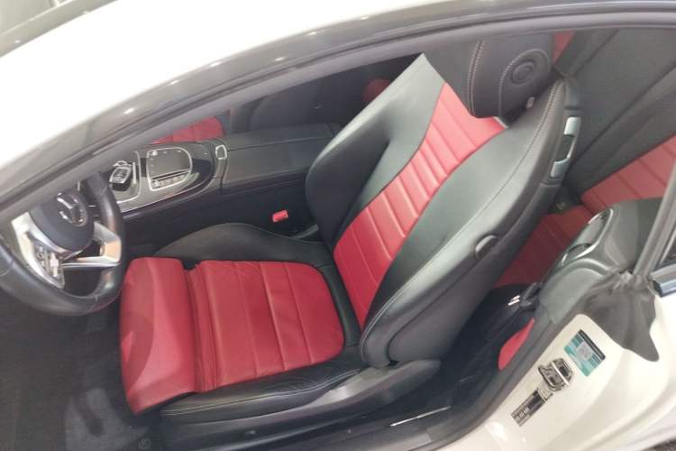 Used Mercedes-Benz E-Class 2020 E 260 4MATIC Coupe
