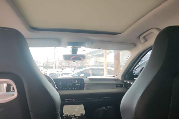 Used NETA U 2022 Zhi400 Pro Ternary Lithium