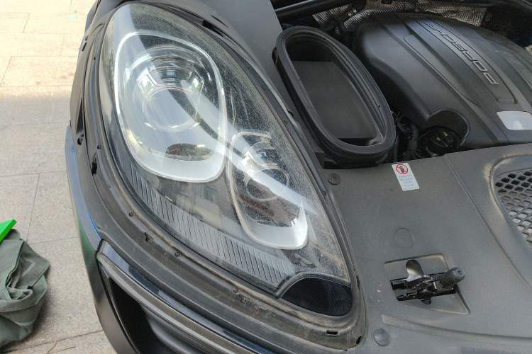 Used Porsche Macan 2017 Macan 2.0T Right Front Headlight