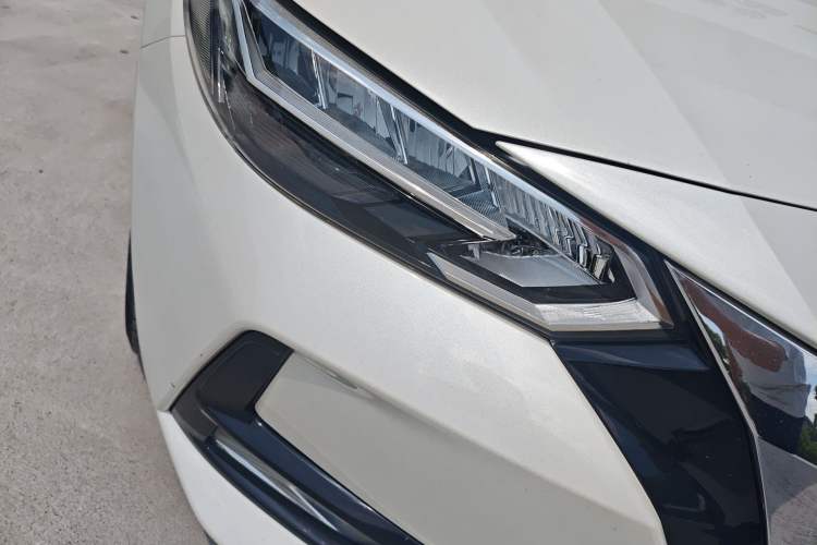Used Nissan Sylphy 2022 1.6L XL CVT Enjoyment Edition Right Front Headlight
