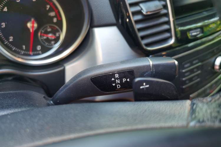 Used Mercedes-Benz GLE Coupe 2015 GLE 320 4MATIC Coupe SUV
