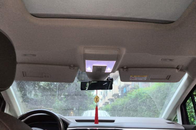 Used Volkswagen Viloran 2020 380TSI Prestige Edition Headliner