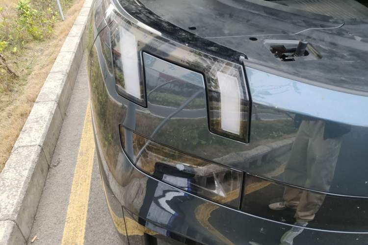 Used Lynk & Co 900 2025 1.5T Ultra
