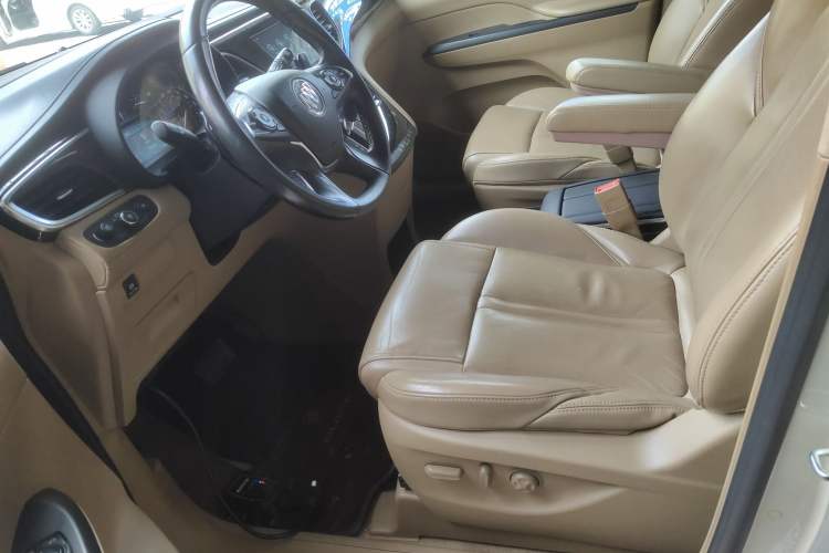 Used Buick GL8 2017 ES 28T Luxury Model China V Standard