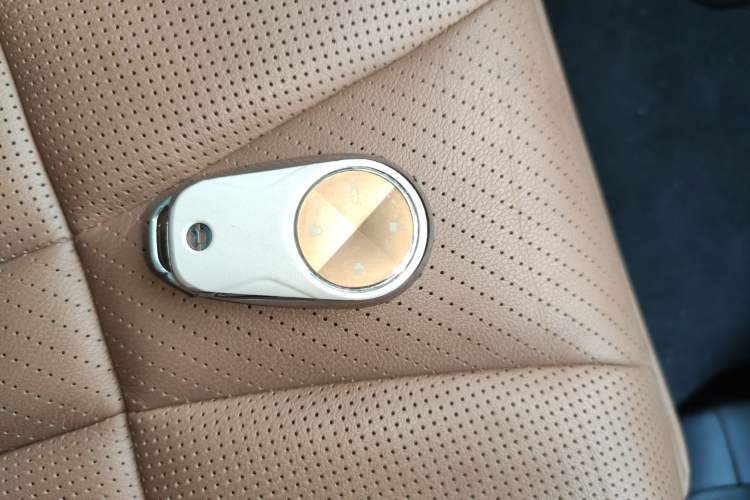 Used Nio ES8 2018 355 km Base Version 7-Seater Edition
