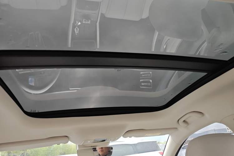 Used BYD Qin L 2024 DM-i 120KM Beyond Model Headliner