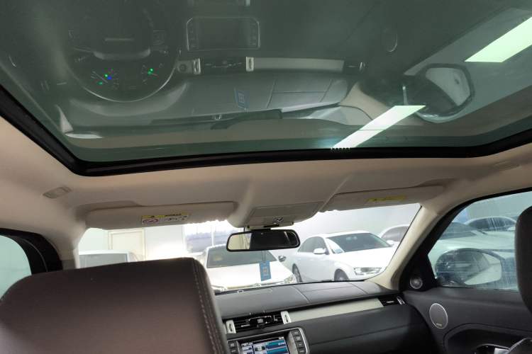 Used Land Rover Range Rover Evoque 2015 2.0T Five-Door Zhiyao Edition