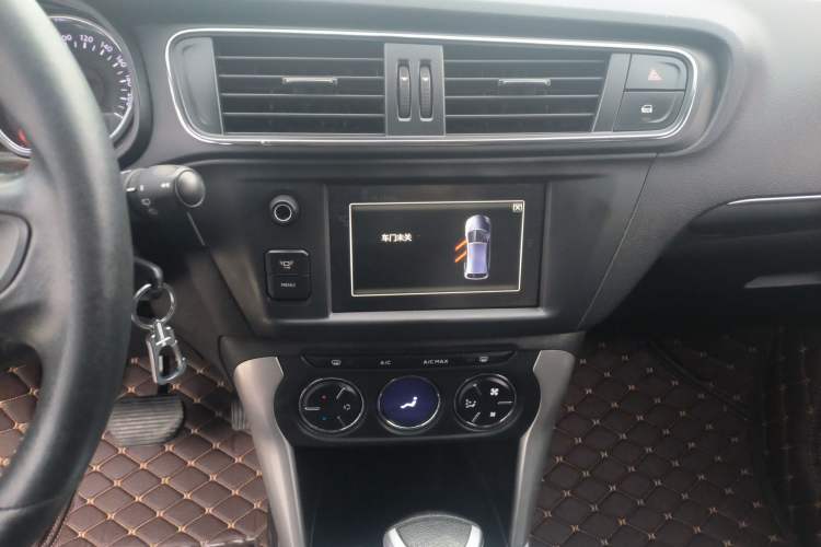 Used Citroen C3-XR 2015 1.6L Automatic Pioneer Model Audio And AC Panel