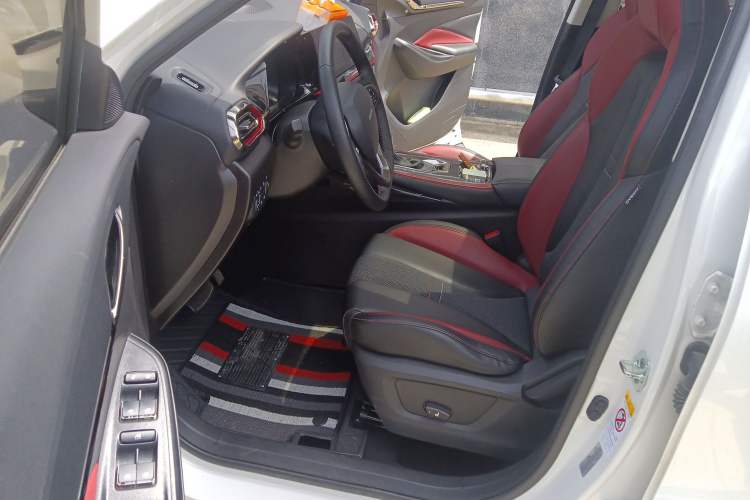 Used CHANGAN OSHAN X5 2021 1.5T DCT Flagship Edition Driver Seat