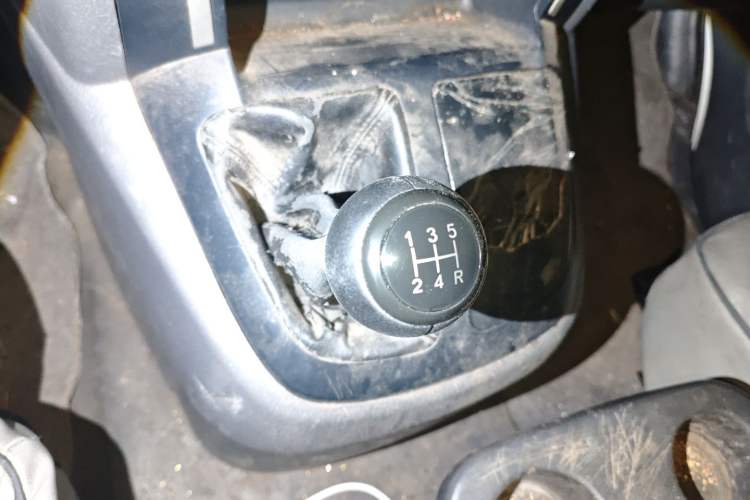 Used Jinbei Express 2017 2.0L Standard Version V19
