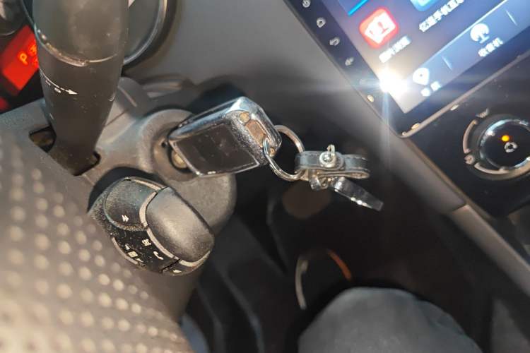 Used Peugeot 408 2013 2.0L Automatic Comfort Edition Vehicle Key