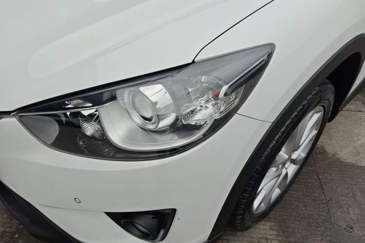Used Mazda CX-5 2013 2.5L Automatic 4x4 Luxury Version Left Front Headlight
