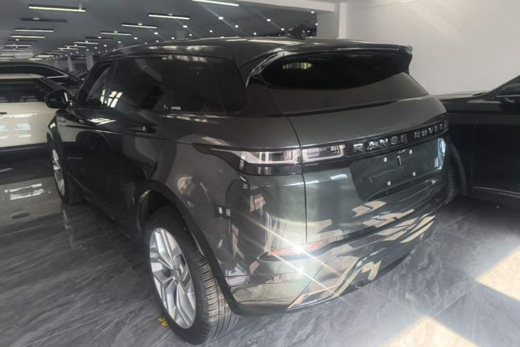 Used Land Rover Range Evoque 2023 Aurora L 200PS Elite Edition