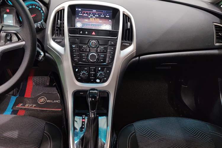 Used Buick GT 2014 XT 1.6L Automatic Fashion Edition