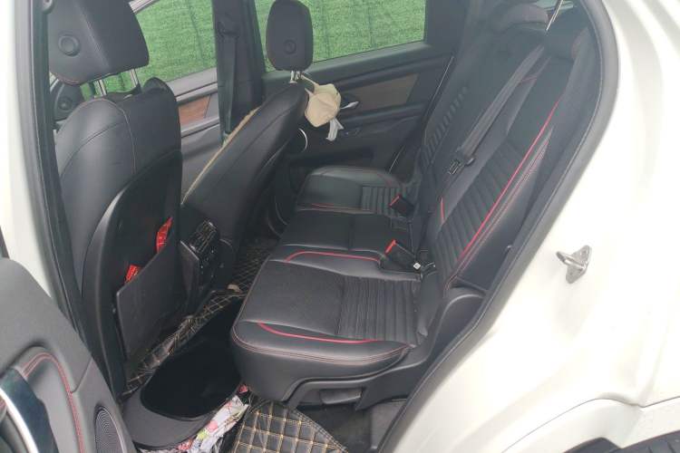 Used Land Rover Discovery Sport 2020 249 PS R-Dynamic Performance Tech Edition 7 Seats
