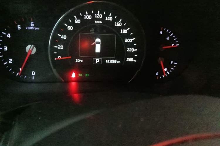 Used Kia Sorento 2015 Sorento L 2.2T Diesel 4WD Elite Edition 7 Seats China IV Standard