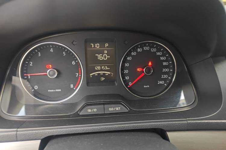 Used Volkswagen Lavida 2013 Restyled Classic 1.6L Automatic Comfort Edition
