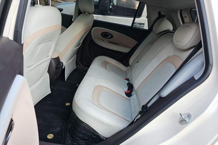 Used JAC Yiwei 3 2023 505km Pro