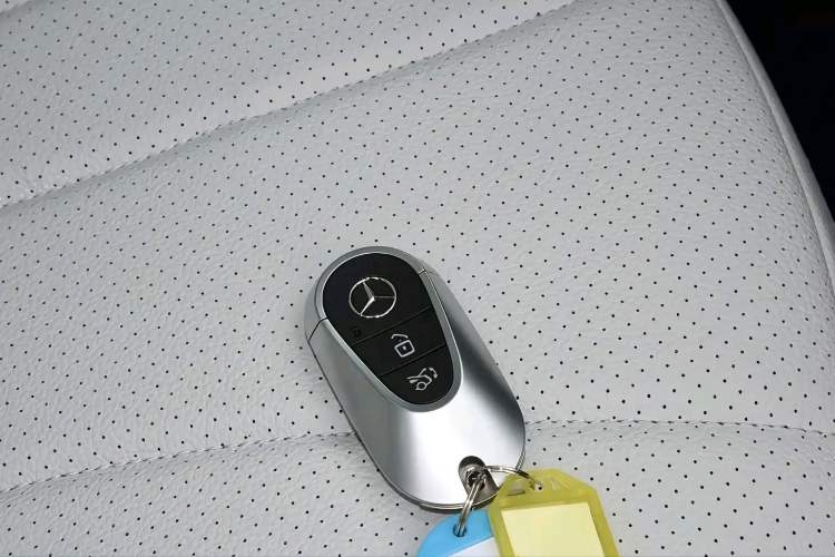 Used Mercedes-Benz EQE 2022 350 Luxury Edition Vehicle Key