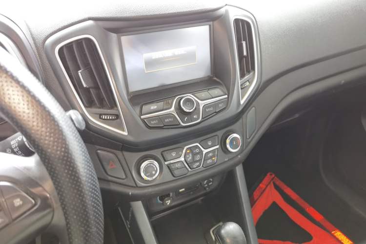 Used Chery Tiggo 5 2015 2.0L CVT Jiayue Edition Audio And AC Panel