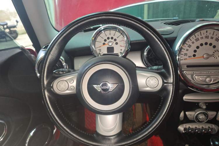 Used MINI Clubman 2010 1.6L COOPER Cheer Steering Wheel