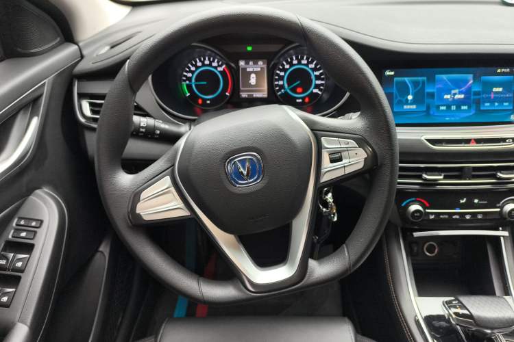 Used Changan Eado New Energy 2022 EV460 Smart Ride-Hailing Edition – Lithium Iron Phosphate