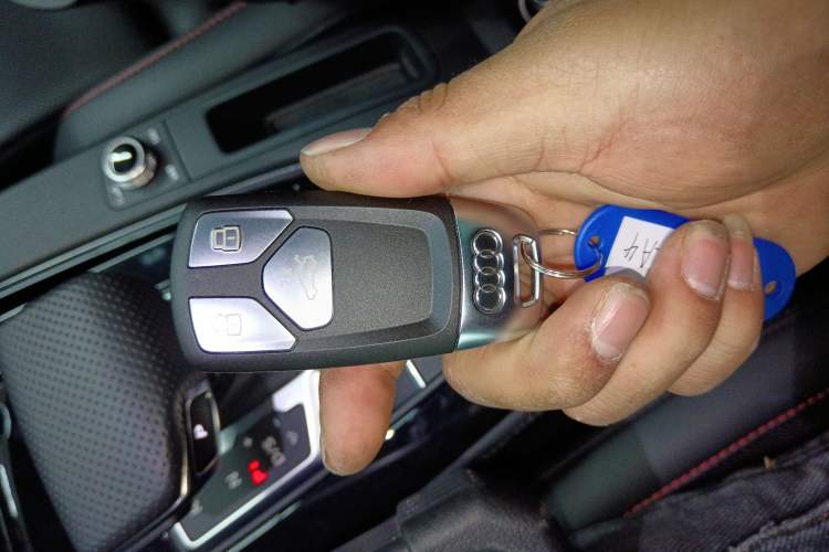 Used Audi A4L 2025 2 Million Units Enjoyment Version 40 TFSI Luxury Dynamic Edition