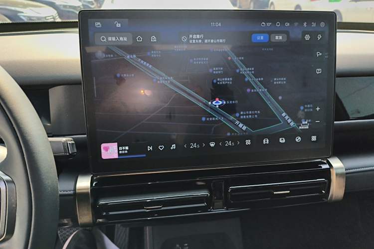 Used iCAR 03T 2024 501km Four-wheel Drive Long-Range Version Audio And AC Panel