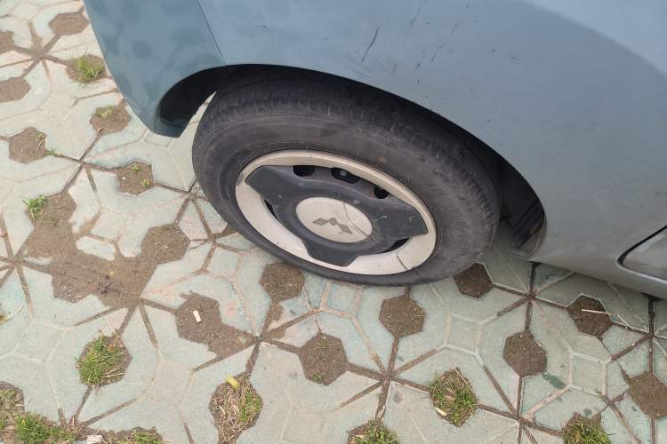 Used Wuling Hongguang MINIEV 2022 Enjoy Edition Lithium Iron Phosphate Right Rear Wheel Hub