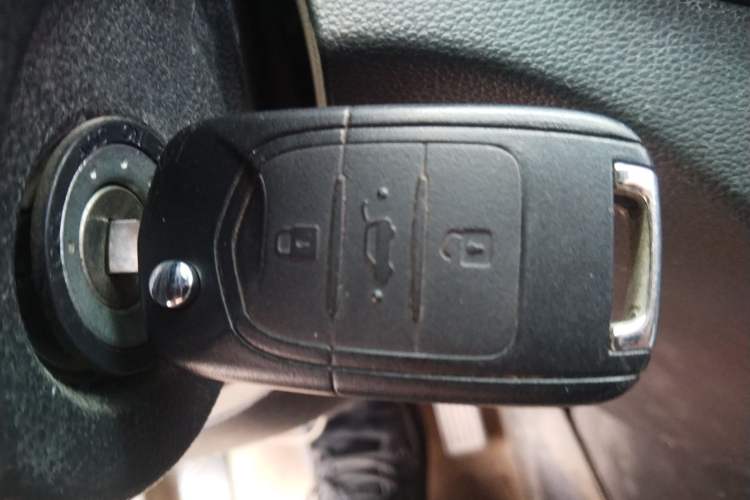 Used Wuling Hongguang 2021 1.5L Revised S Base Version with Electric Power Steering LAR
