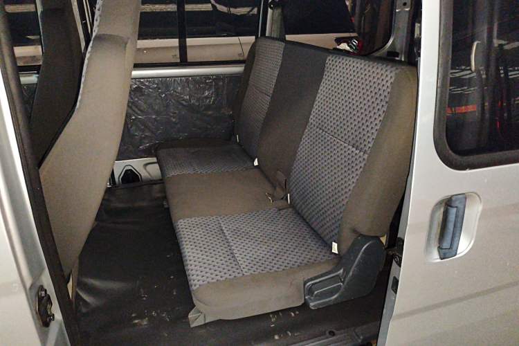 Used Wuling Zhiguang 2020 1.2L Practical Model China VI LSI
