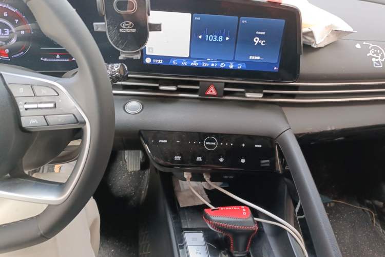 Used Hyundai Elantra 2022 1.5L CVT LUX Prestige Edition