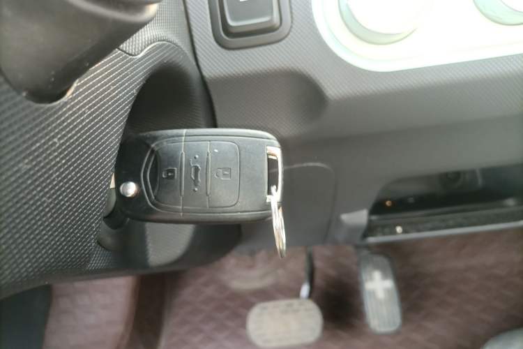 Used Wuling Hongguang MINIEV 2021 Macaron Fashion Edition Lithium-Ion Battery Interior 1