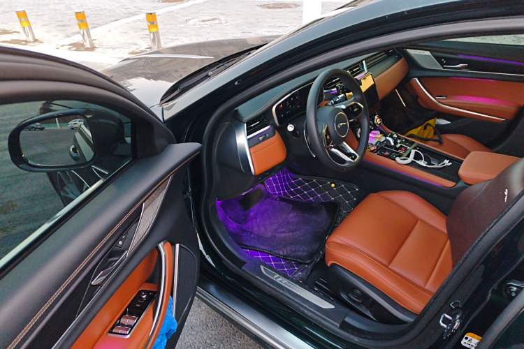 Used Jaguar XFL 2023 XFL 2.0T P250 Two-Wheel-Drive Elite Sport Edition
