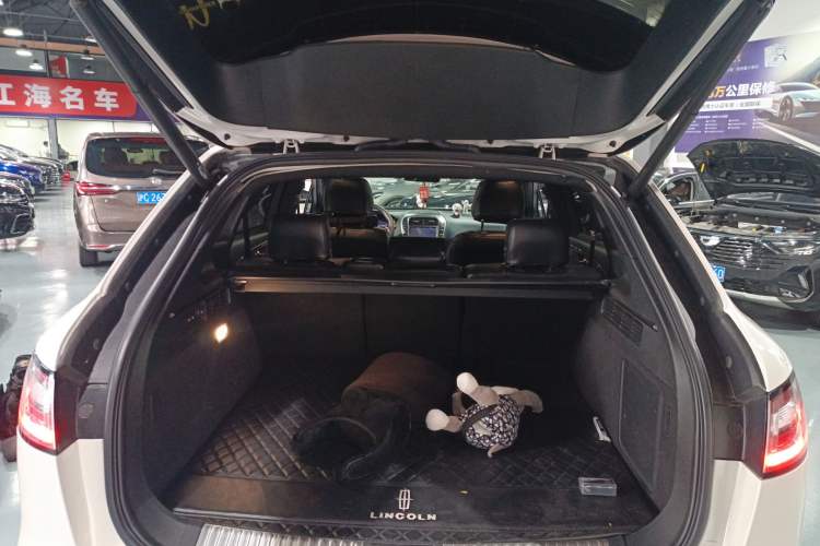 Used Lincoln Nautilus 2019 2.0T Four-Wheel Drive Zunya Edition China VI Standard
