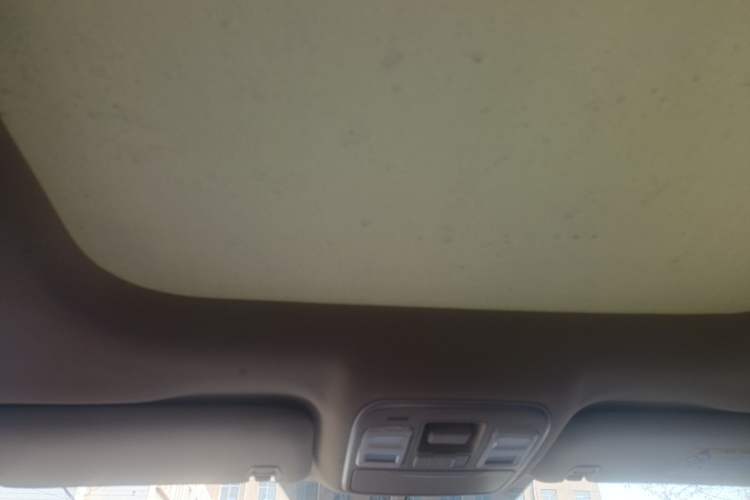 Used Geely Auto Emgrand X7 Sport 2016 1.8TD Automatic ZhiShang Model Headliner